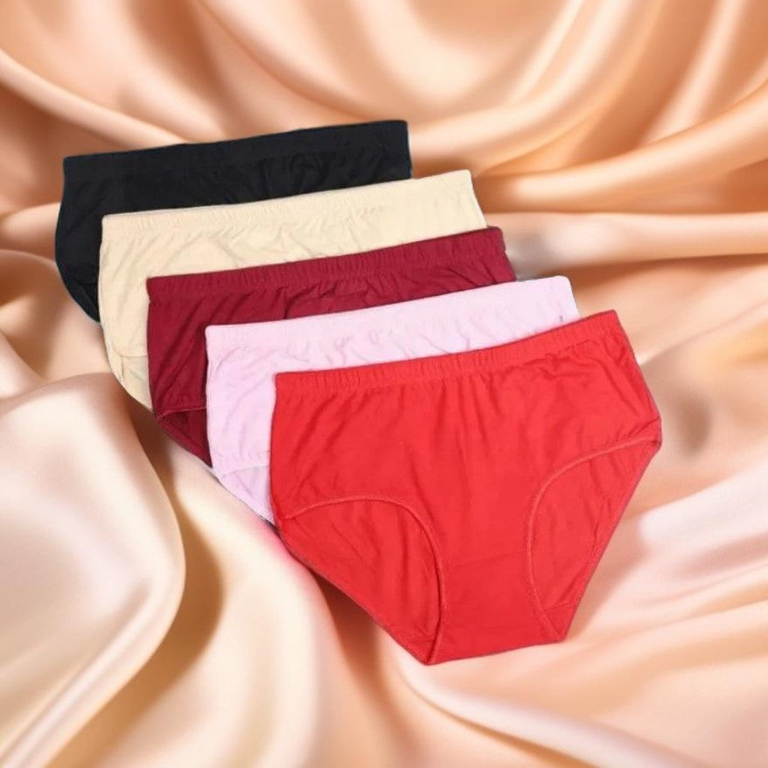 Pack of 3 Seamless Cotton Briefs Underwear Panties – Comfortable & Stylish